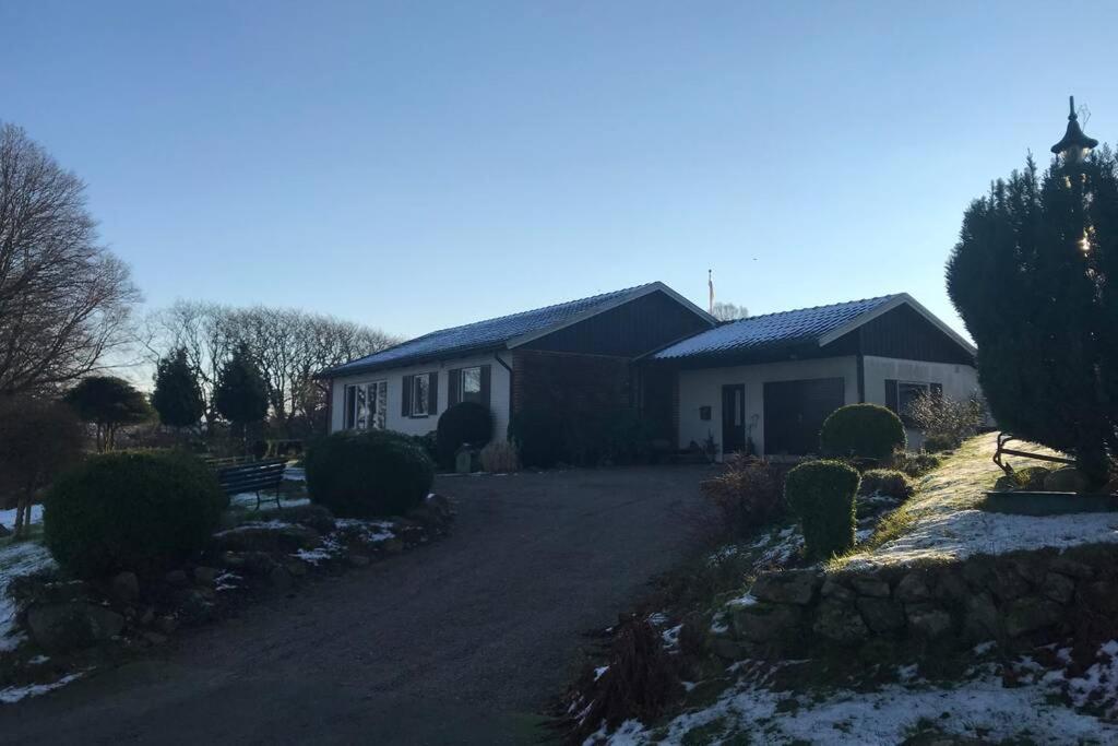 Villa Med Fantastisk Utsikt Båstad Kültér fotó