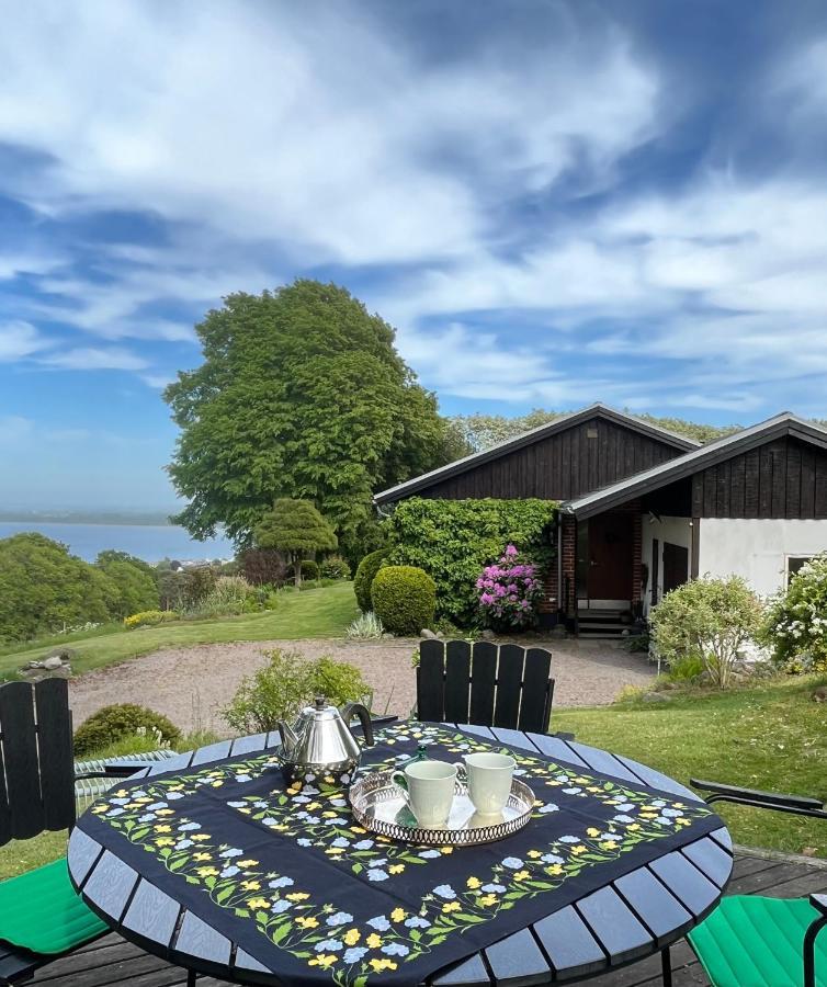 Villa Med Fantastisk Utsikt Båstad Kültér fotó
